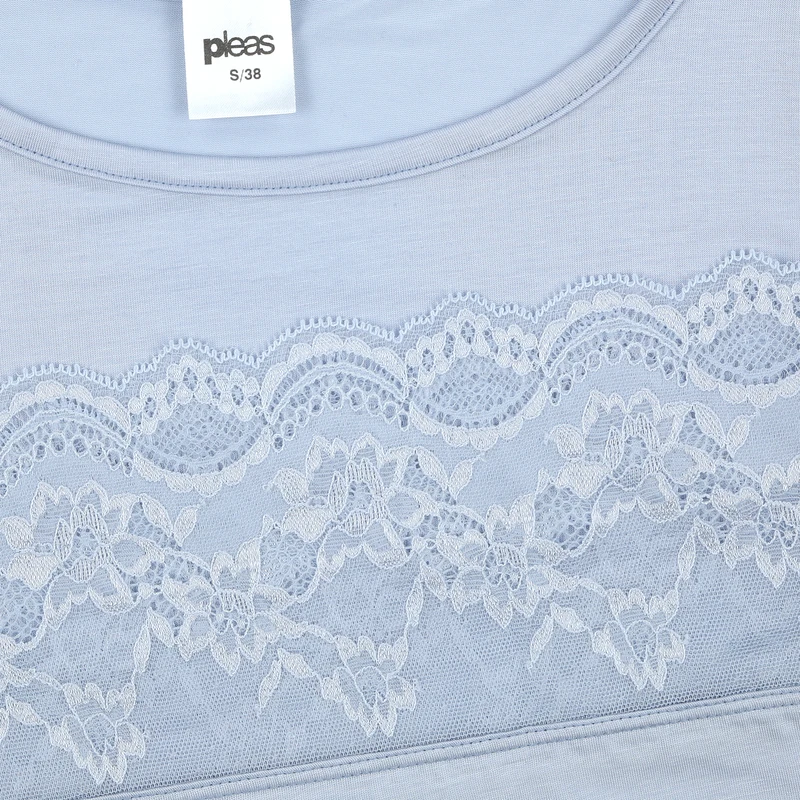 Dámská košilka s širokým ramínkem 3